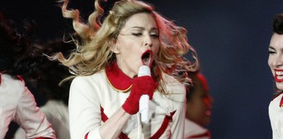 Żenada. Madonna się spóźniła, a Narodowy świecił pustkami