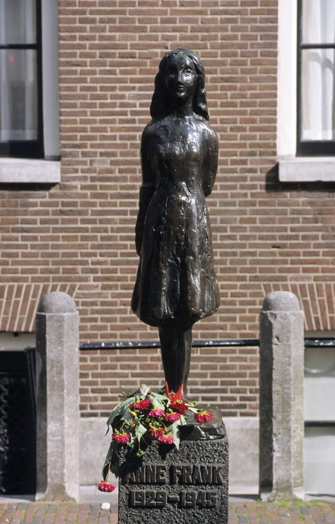 Pomnik Anne Frank w Amsterdamie