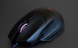 Razer ma nową mysz dla fanów FPS. Firma szykuje też rewolucję w klawiaturach