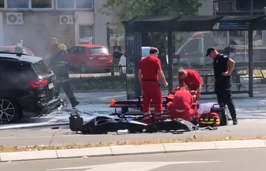 Hitna pomoć i policija na licu mesta