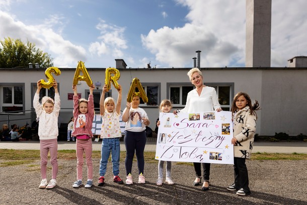 Agnieszka Zwierzchaczewska, dyrektor Społecznej Niepublicznej Szkoły Muzycznej I stopnia w Słubicach, przez dwie noce kibicowała Sarze razem z uczniami, wrzesień 2022 r.