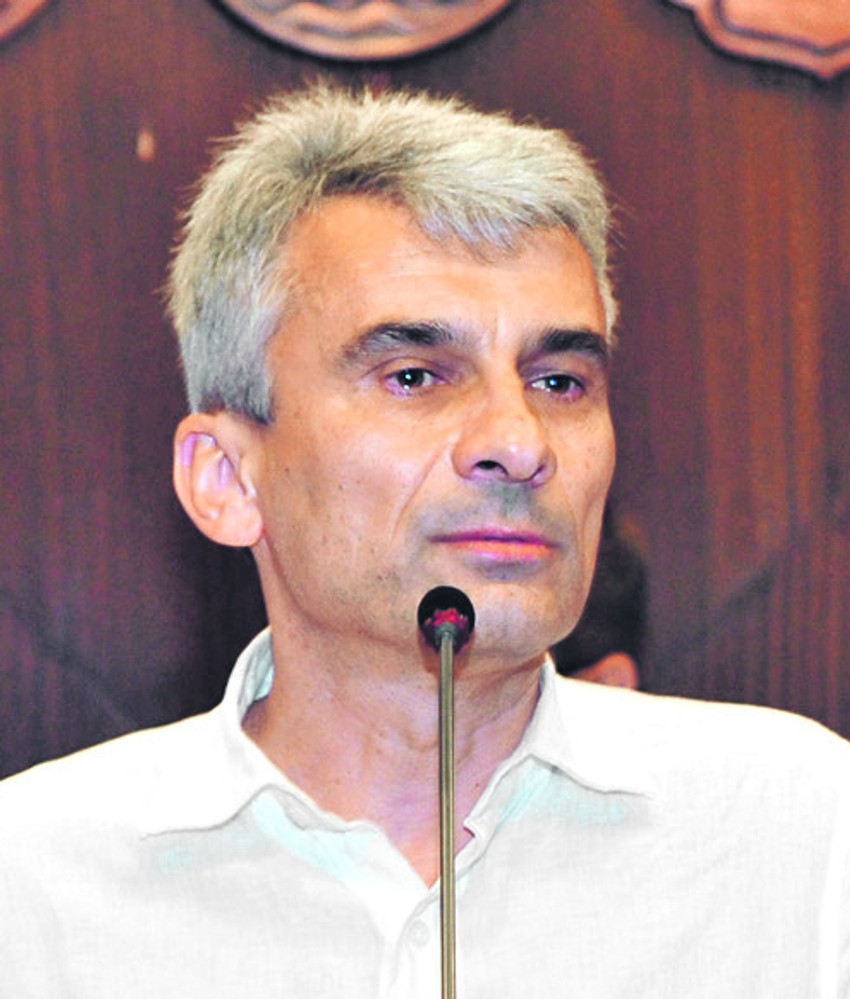 Božidar Protić je prekinuo bojkot i govorio o budžetu u skupštini Novog Sada rekavši da su mu građani važniji od politike