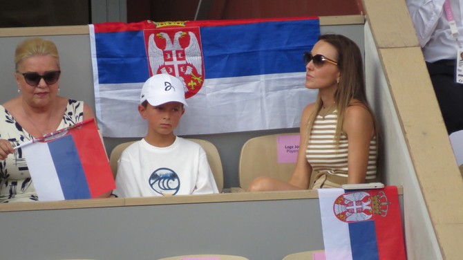 Jelena i danas bodri svog supruga