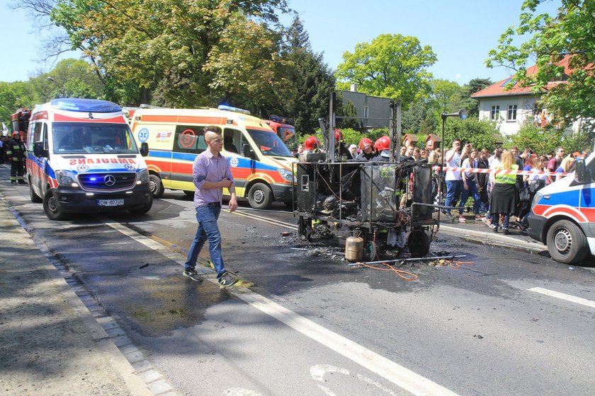 Pożar platformy na Juwenaliach