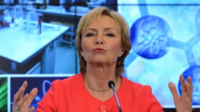 Minister nauki i szkolnictwa wyższego Lena Kolarska-Bobińska nauka uczelnie wyższe edukacja oświata