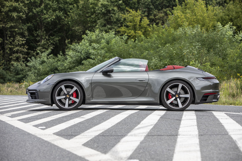 Porsche 911 Carrera 4S Cabrio