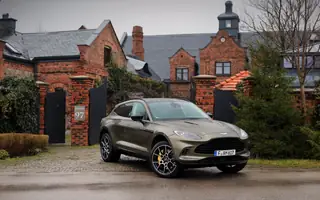 Aston Martin DBX