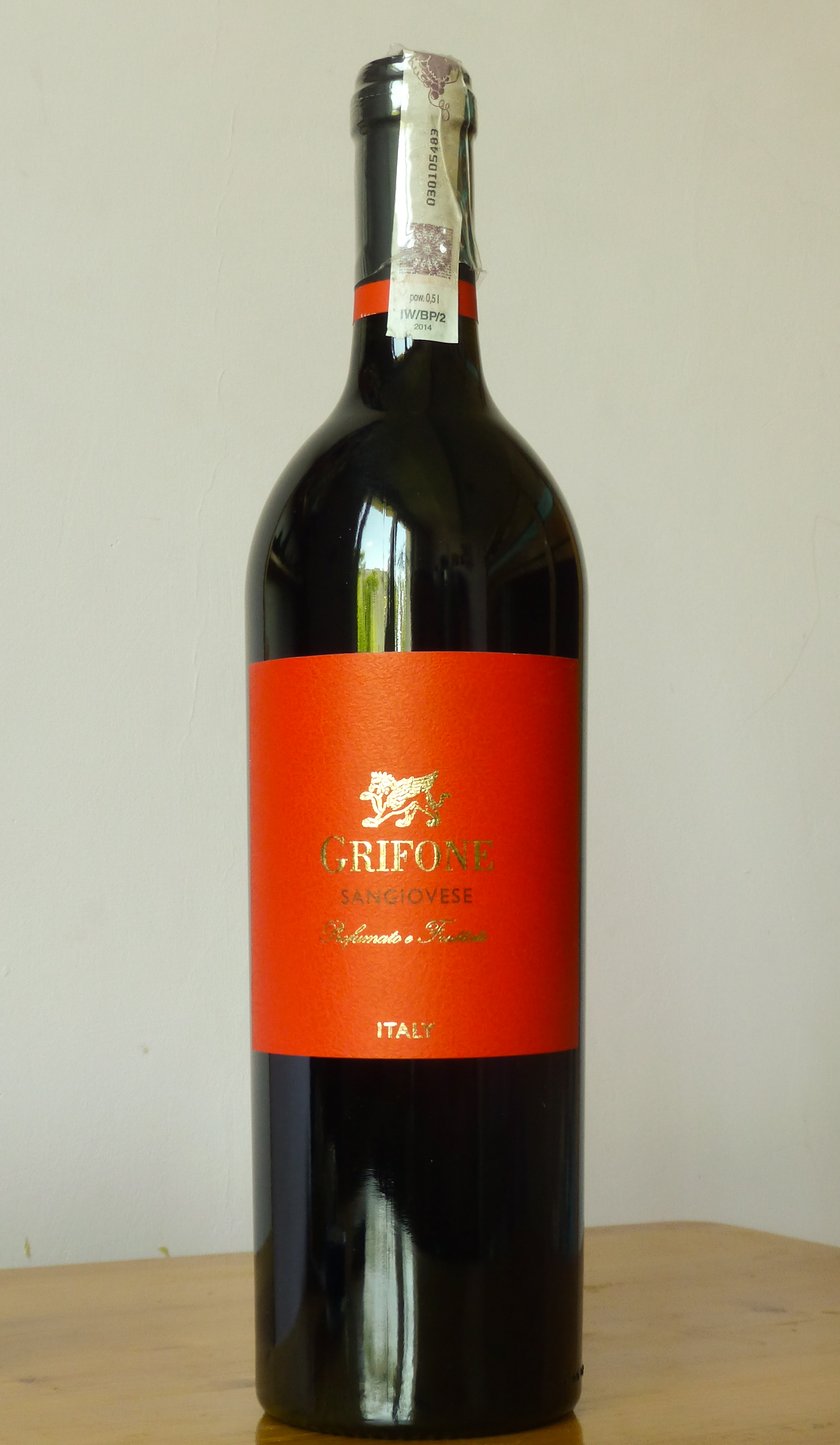 Włoskie wina w Biedronce. Najlepsze wina z Biedronki