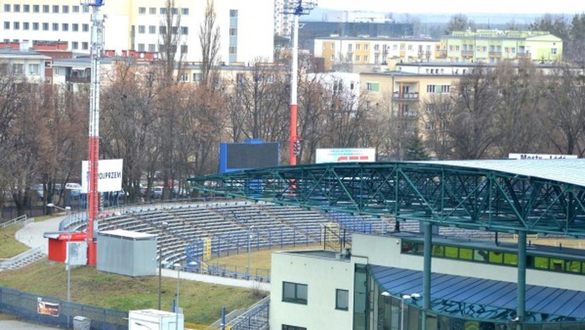 Na stadionie bydgoskiej Polonii są już do kupienia bilety na zawody GP na żużlu, które odbędzie się 20 kwietnia. Pierwsze wejściówki kupili prezydenci. Gdzie kupić bilety na Grand Prix 2013 w Bydgoszczy?