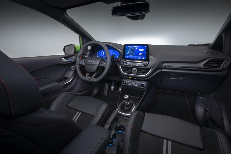 2021 FORD FIESTA STUDIO INTERIOR 19