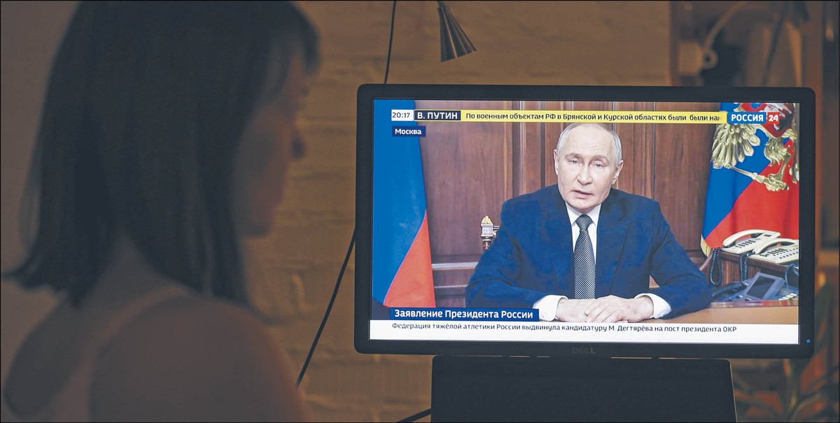 Władimir Putin i jego ludzie regularnie straszą wojną w naszym regionie