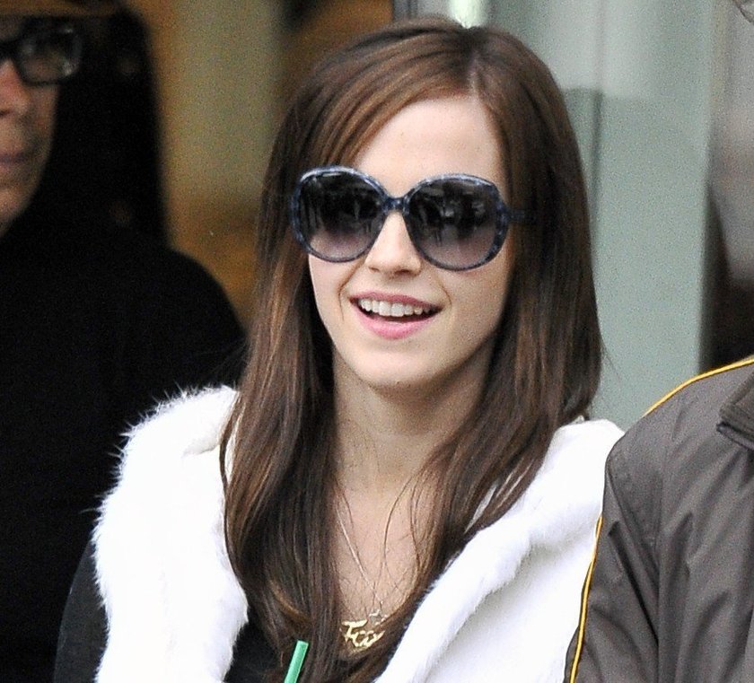 Emma Watson The Bling Ring długie włosy