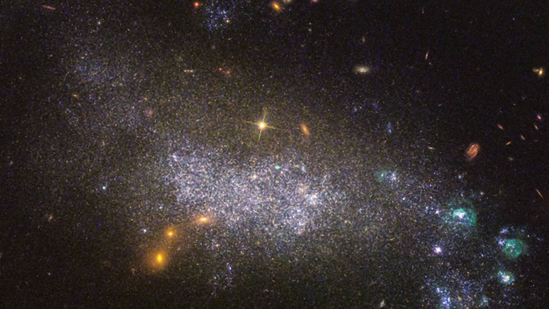 Vasiona, udaljene galaksije i mi: Šta nam je Hubble teleskop zabeležio na rođendan?