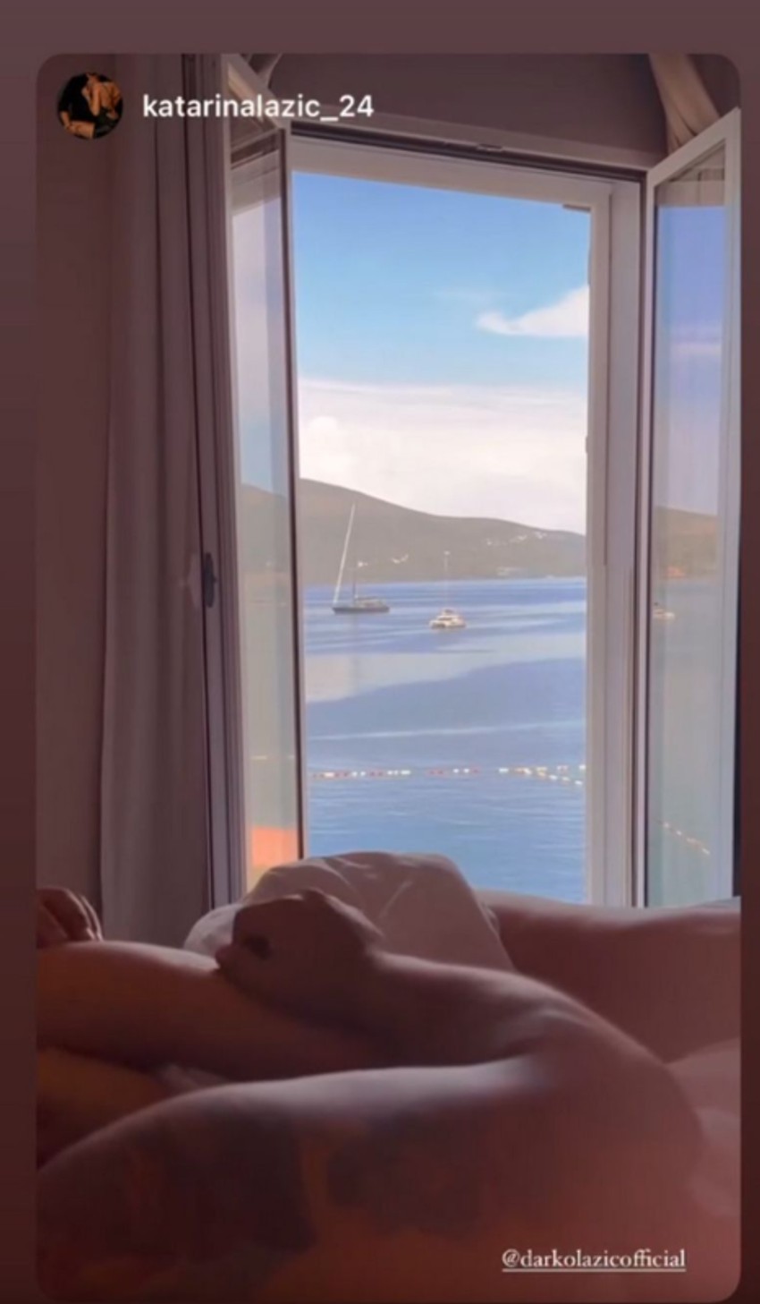 Katarina i Darko u krevetu