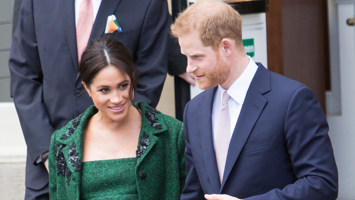 Meghan Markle i książę Harry przylatują do Londynu. Pojawiły się obawy