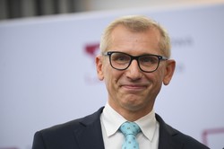 Kwiatkowski o wypowiedzi Sawickiego: Siedzę i ten umowny popcorn kupiłem i się śmieję