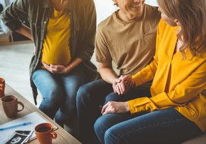 "Nisam plakala kad sam predala bebu, već zbog ovoga": Iskrena ispovest surogat majke