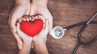 Co roku 100 osób w Polsce przechodzi transplantację serca