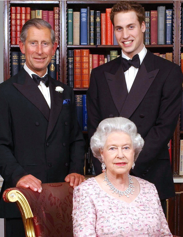 Elżbieta II, książę Karol, książę William