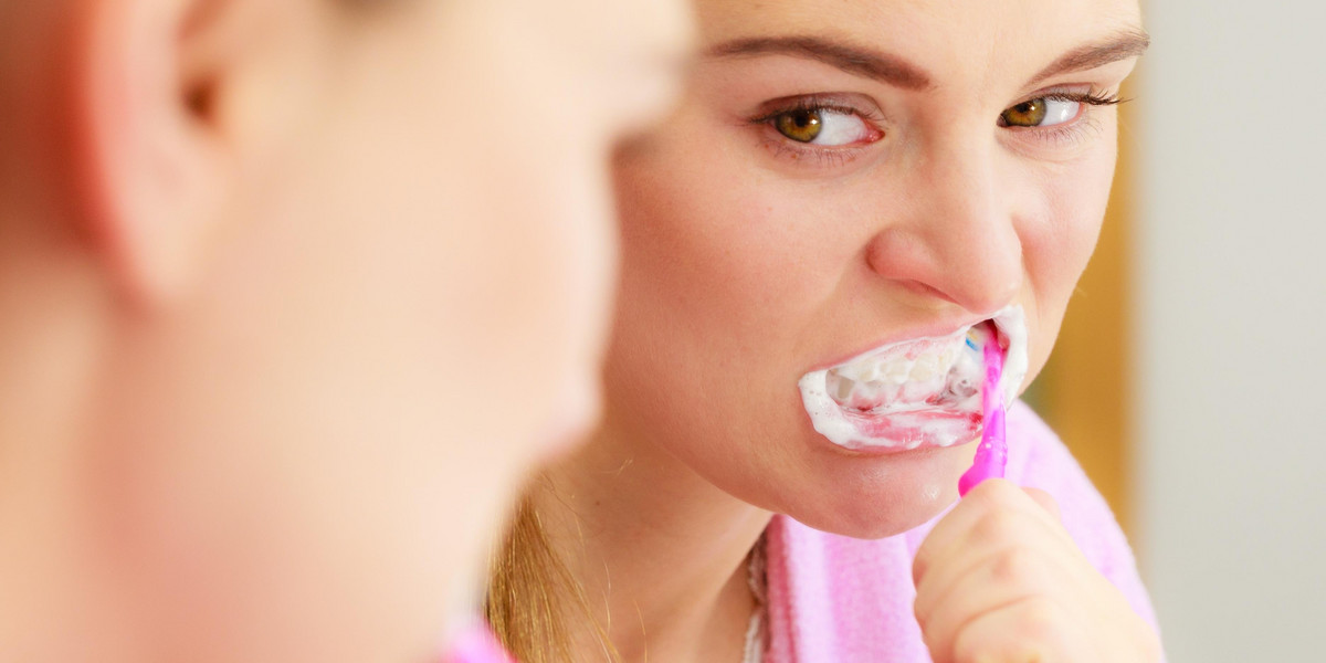 Wybielające Pasty Do Zębów Mogą Powodować Uszkodzenia Szkliwa 6858