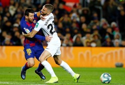 Liga hiszpańska: Męki Barcelony w debiucie Setiena [WIDEO]