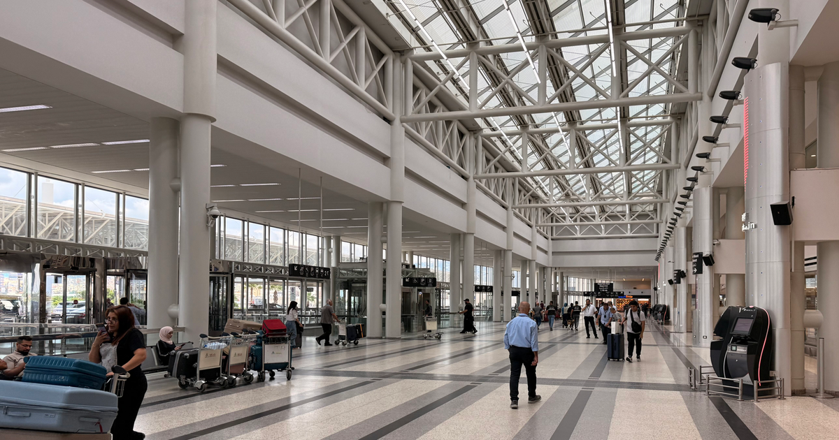 U.S. lifts 41‑year flight ban to Lebanon