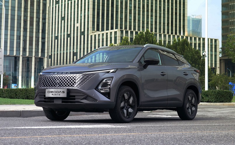 Nowa OMODA 5 Hybrid