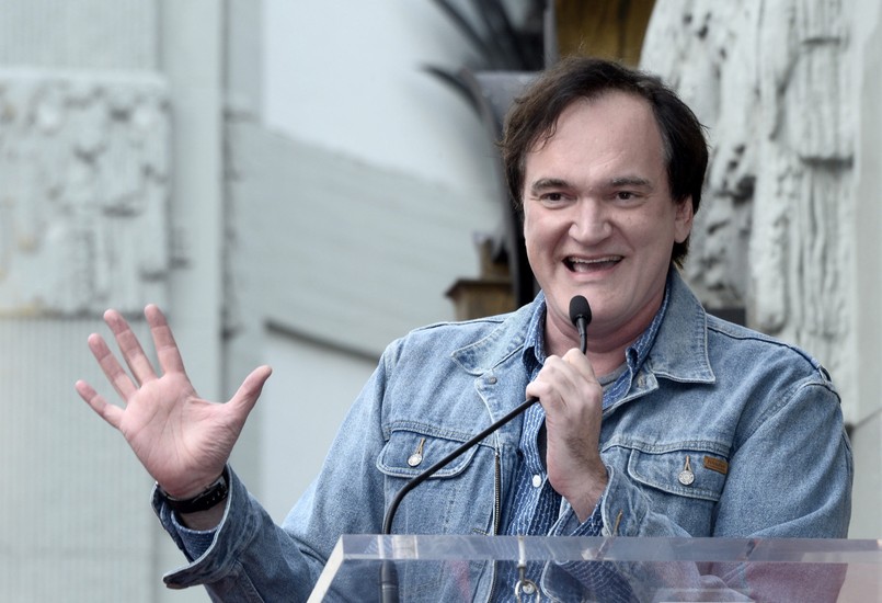 Ojciec "Wściekłych psów", "Kill Billa", "Bękartów wojny" i "Django" Quentin Tarantino jest dziś jednym z najsłynniejszych i najbardziej cenionych reżyserów filmowych na świecie, ale także aktorem, scenarzystą i producentem. Na koncie ma wiele prestiżowych nagród, m.in. Złote Globy i Oscary za najlepsze scenariusze.