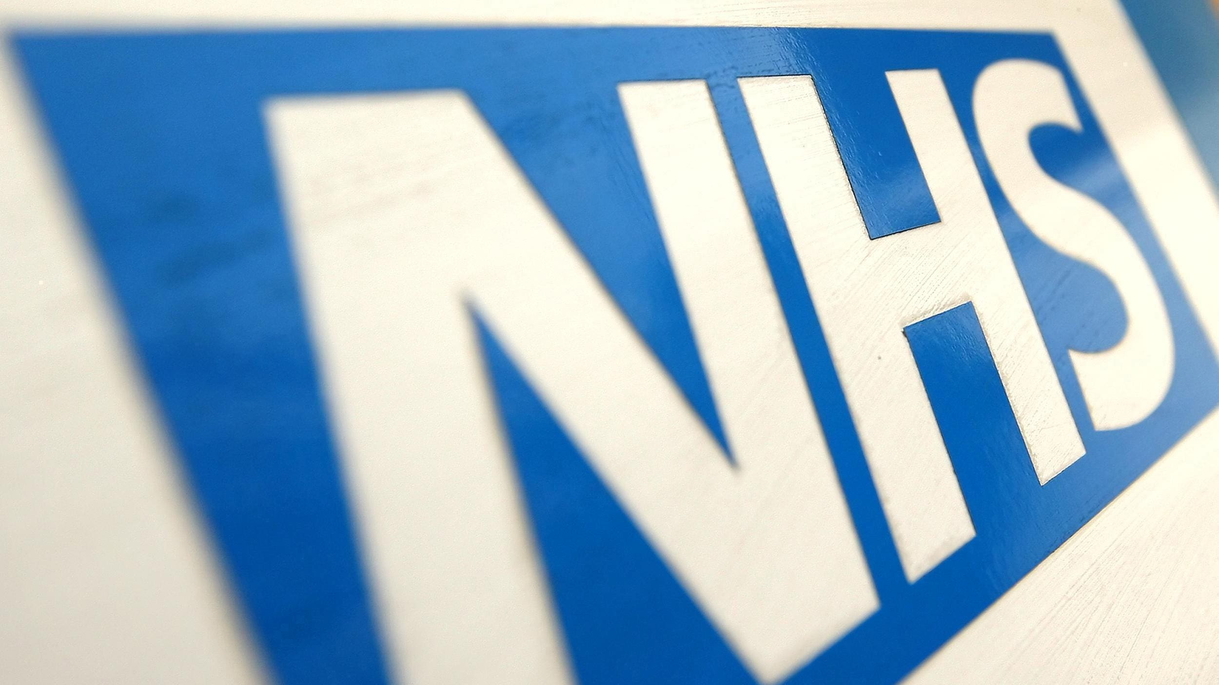 1.4 million NHS workers get 3.3% pay rise as unions slam "real-terms cut"