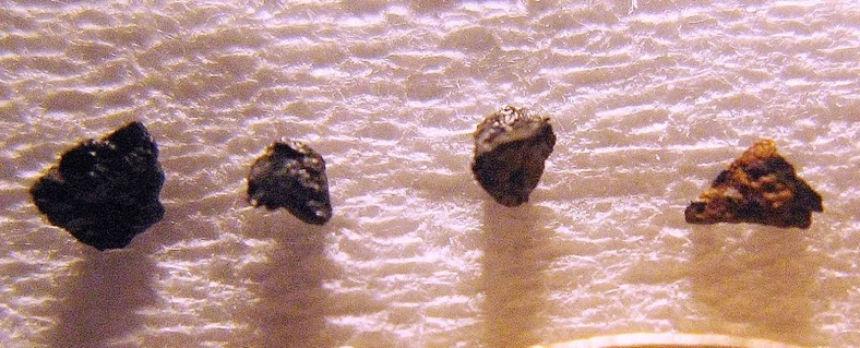 Fragmenty kamienia Hypatia, które poddano analizie