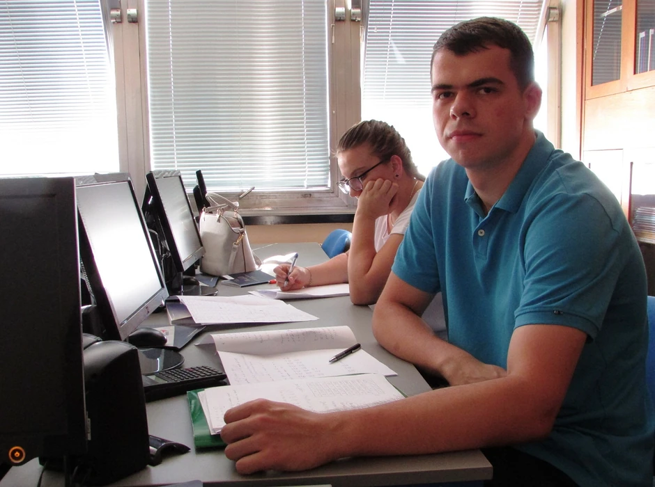 Matej Zboril iz Nove Gradiške u Hrvatskoj studira u Gradiški u RS