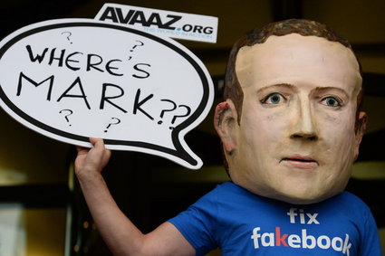 Mark Zuckerberg chce przebudować Facebooka