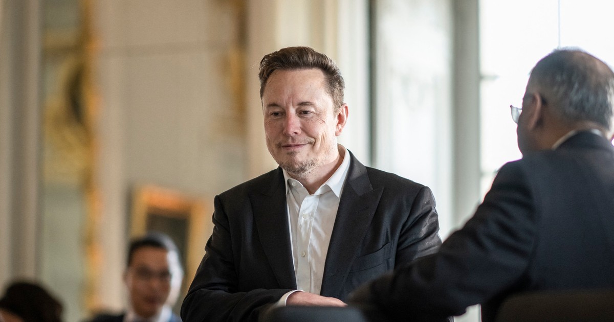 Elon Musk állítólag azon ügyködik, hogy megbuktassa a brit miniszterelnököt