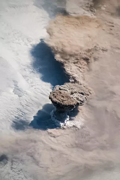 Erupcja wulkanu Rajkokje w 2019 roku - drugie miejsce