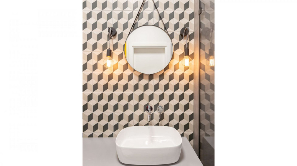 Bezbłędnie urządzone łazienki - zaskakują detalami i modnymi rozwiązaniami