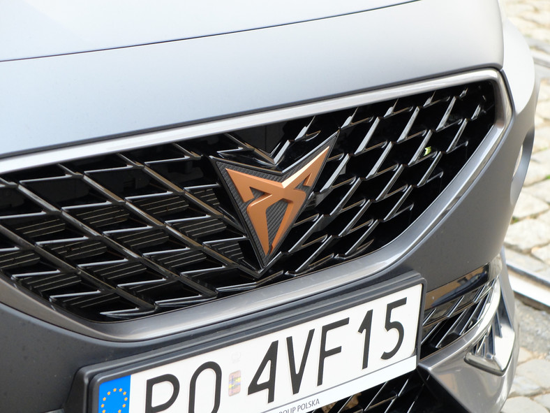 Cupra Formentor 1.4 e-Hybrid 245 KM