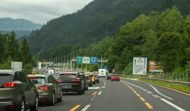 Autoput - ilustracija