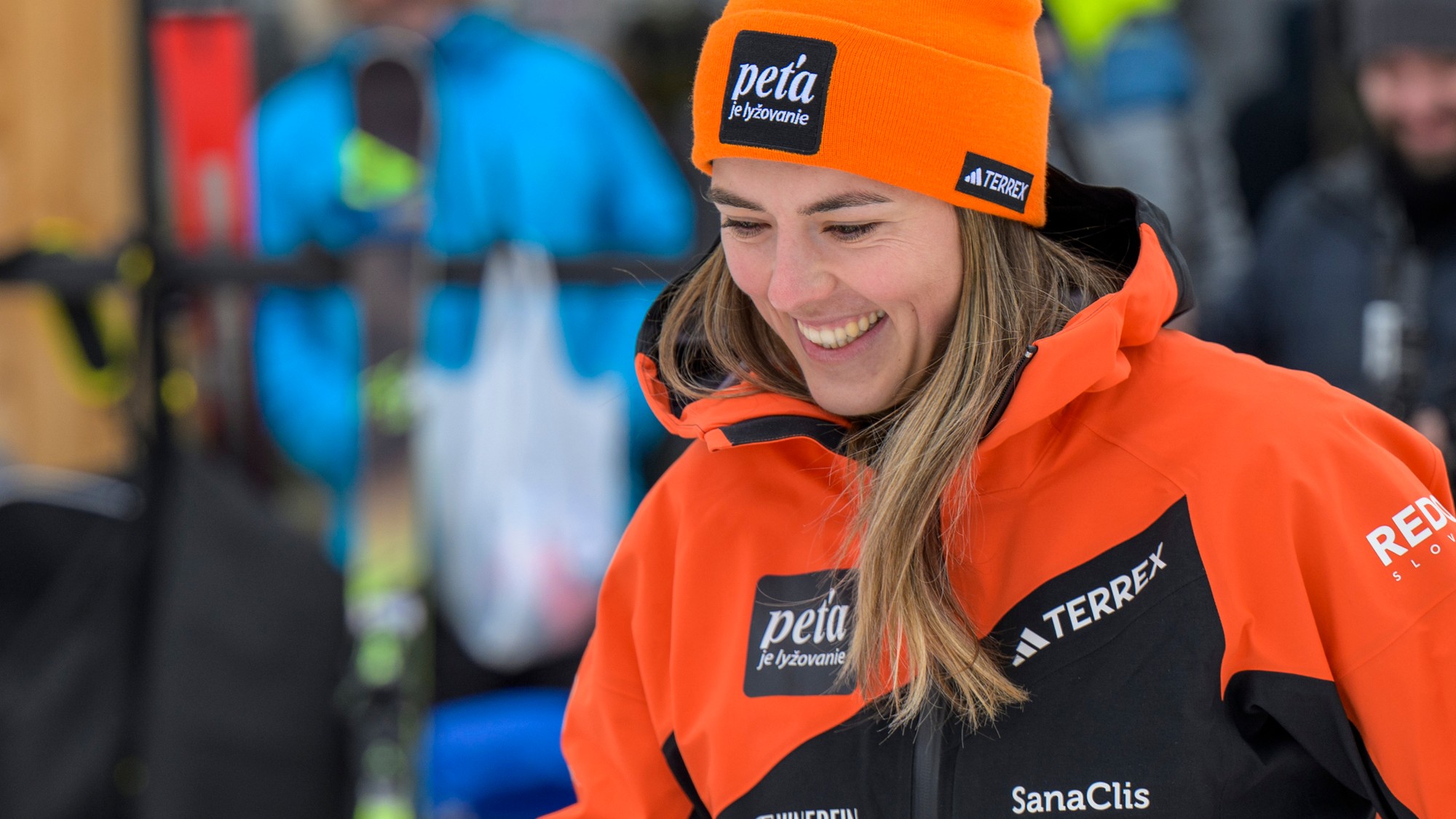 Petra Vlhová počas tlačovej besedy pri príležitosti odpočítavania jedného roka do začiatku zimných olympijských hier 2026