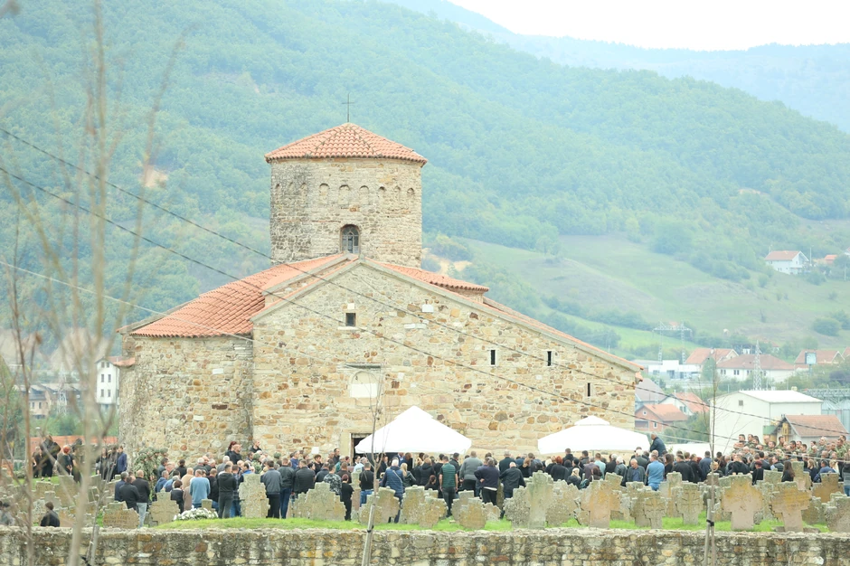 Sahrana stradalih u nesreći kod Ušća
