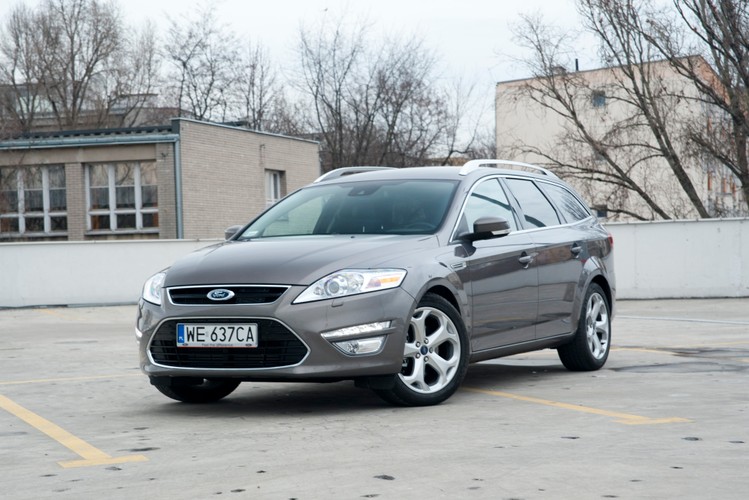 Ford mondeo
