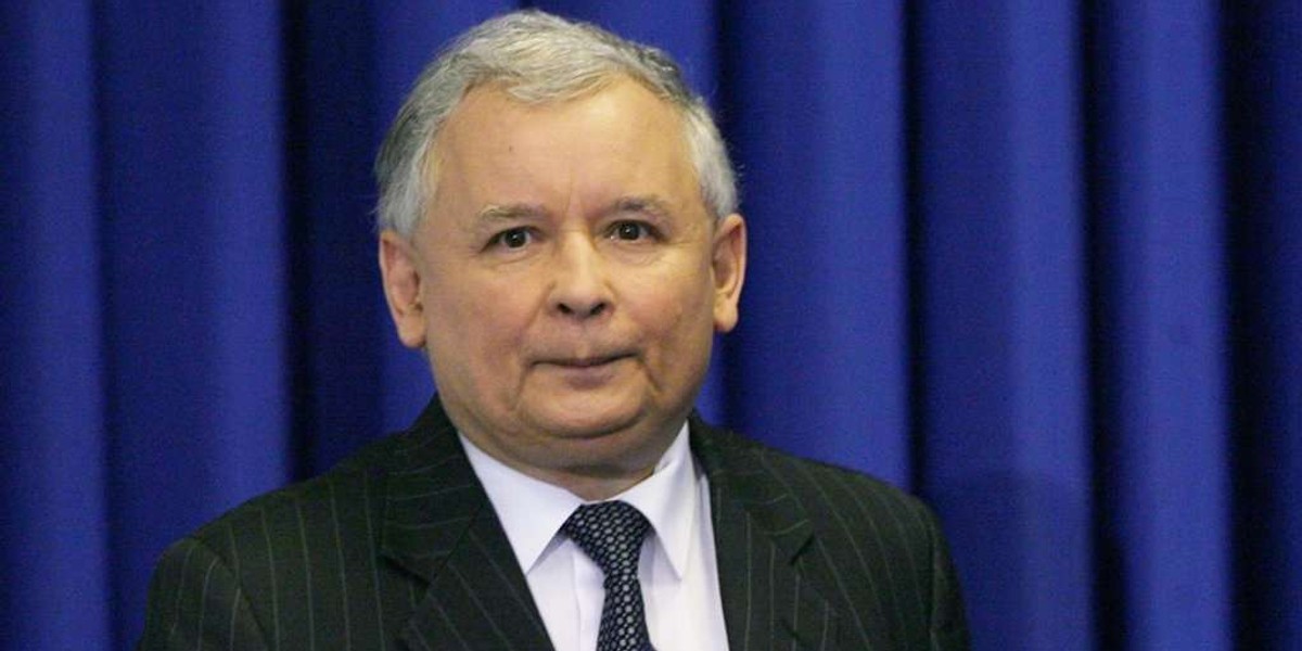 Kaczyński: wyrzucić Farfała siłą z TVP 