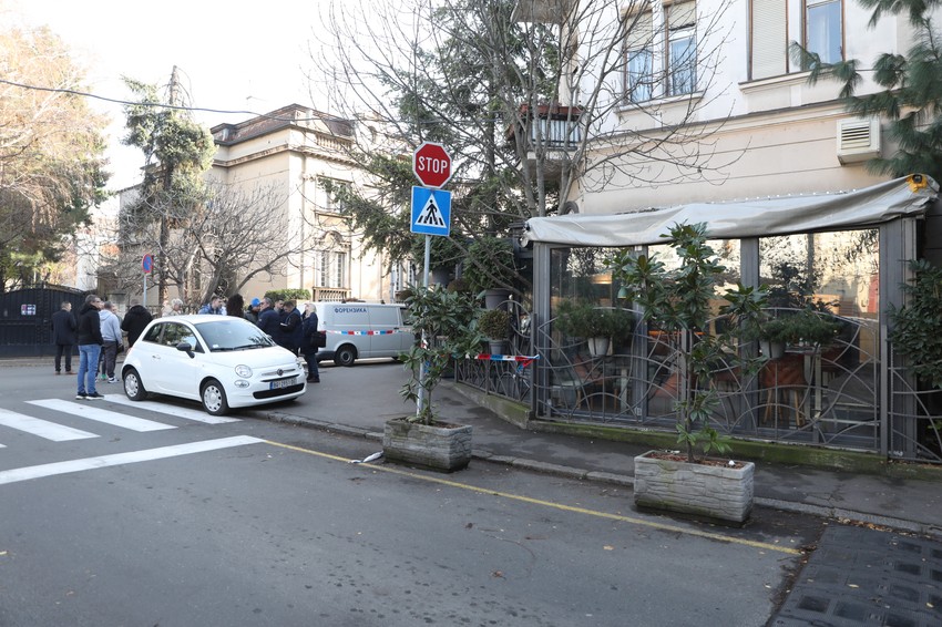 Pucnjava na Vračaru