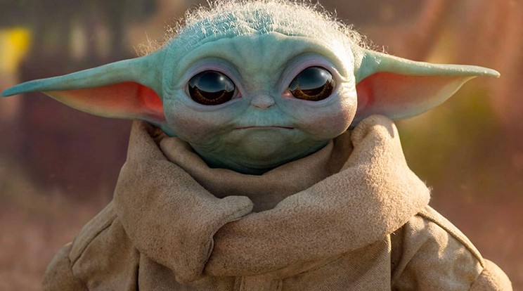 Baby Yoda részről-részre kimutatja a foga fehérjét, sütit lop és egy kihalófélben lévő faj tojásait falatozza - mégis a rajongók kedvence / Fotó: Disney