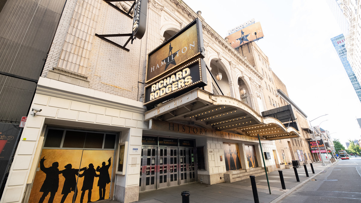 Miłośnicy teatru szybko nie wrócą na Broadway. Przez pandemię zabraknie spektakli