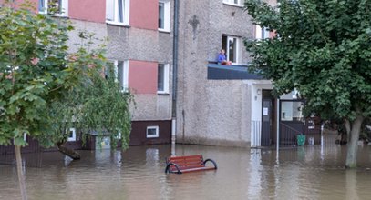 Powódź przetoczyła się przez Polskę. Co z uczniami szkół, które zniszczył żywioł?