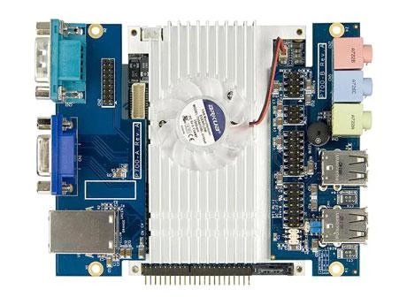 Obrazek EPIA-P700-with-IO-Boards_2.jpg