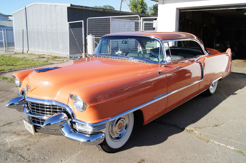 Cadillac series 62 sedan