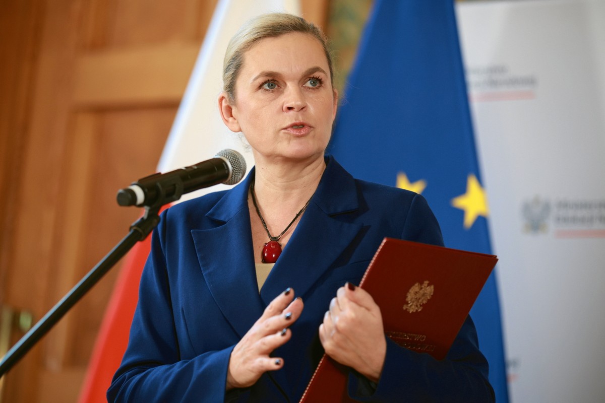 Minister Edukacji Barbara Nowacka. Dwa nowe przedmioty w szkole. Jest rozporządzenie MEN