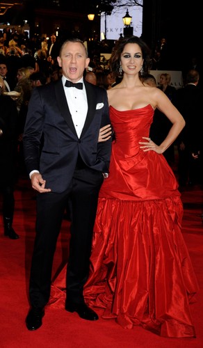 Daniel Craig i Berenice Marlohe na premierze 'Skyfall'