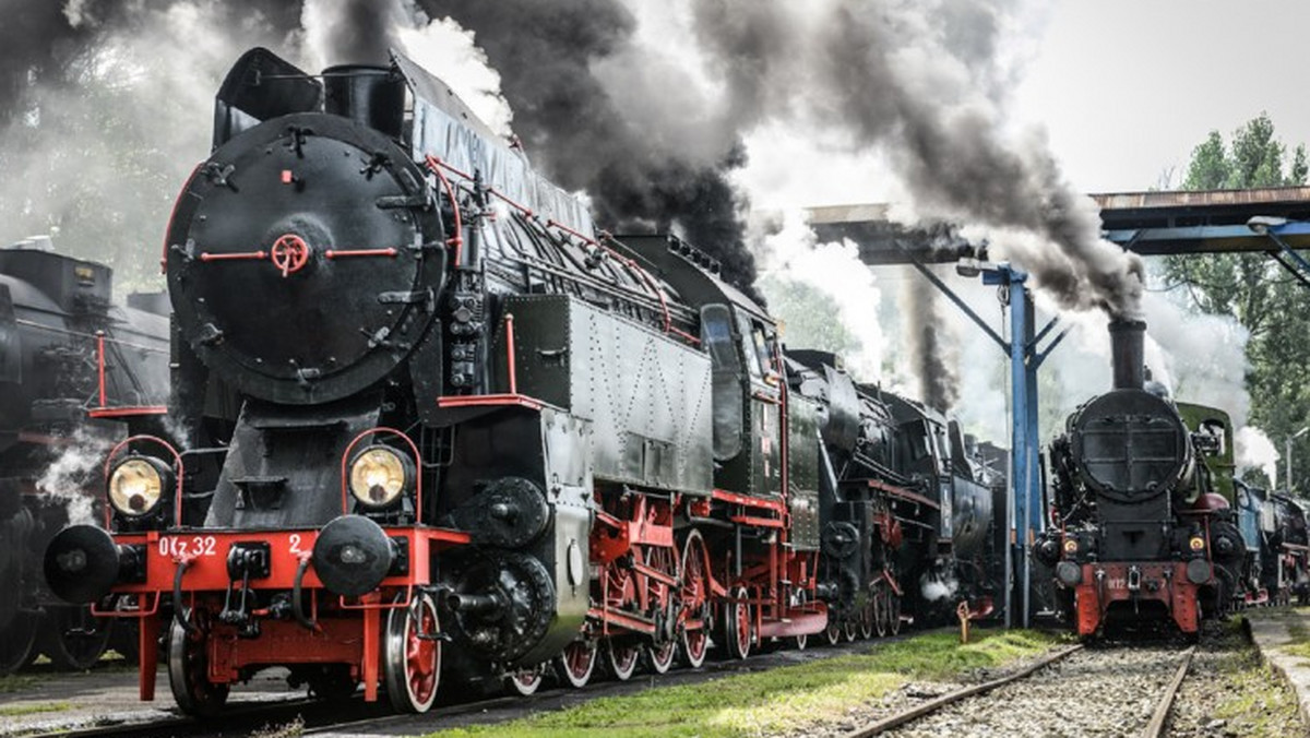 Pokaz parowozów i pociągów retro oraz możliwość przejażdżki zabytkowym taborem kolejowym to główne atrakcje Parowozjady, czyli święta fanów parowozów i kolei, które w weekend po raz 12. odbędzie się w skansenie Taboru Kolejowego w Chabówce koło Nowego Targu.